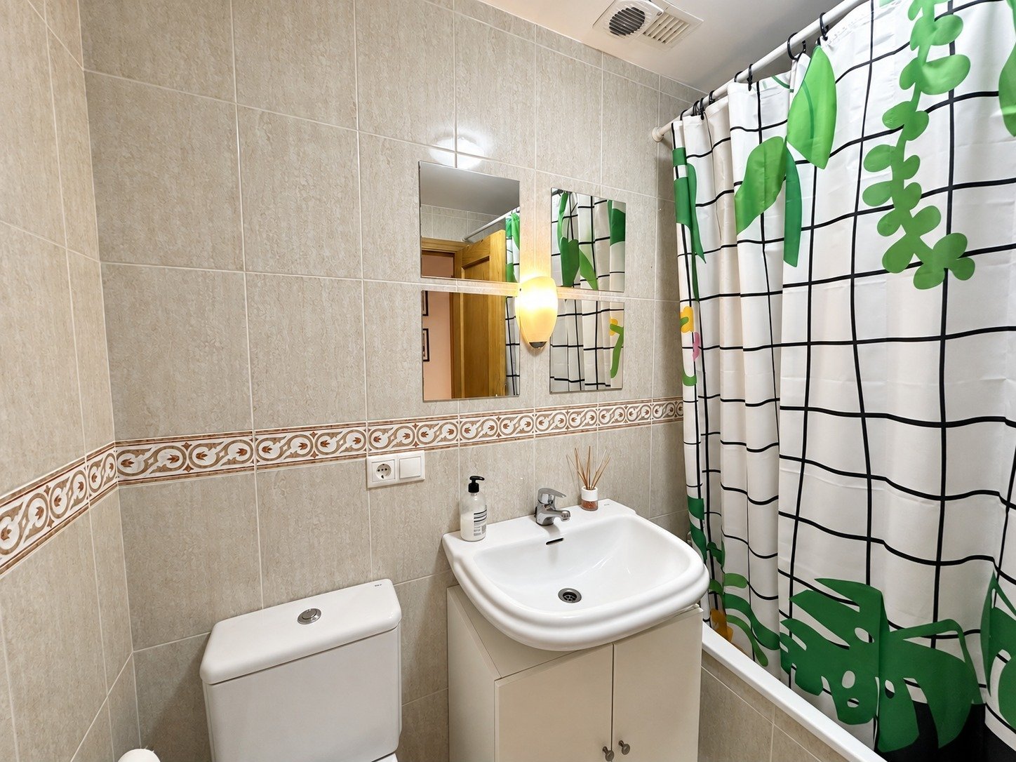 Dormitorio de Cinco de Copas